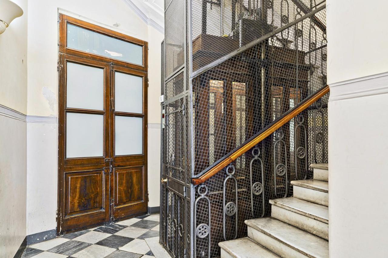Via Roma Luxury Apartment By Wonderful Italy Gênes Extérieur photo